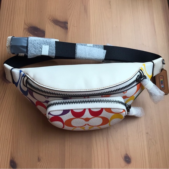 🌈 Coach Sprint Belt Bag 24 In Rainbow Signature Canvas - Picture 8 of 14